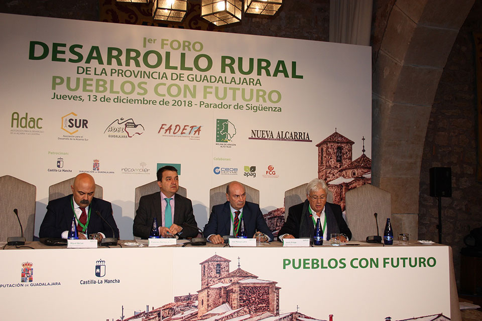 Foro Siguenza mesa inaugural