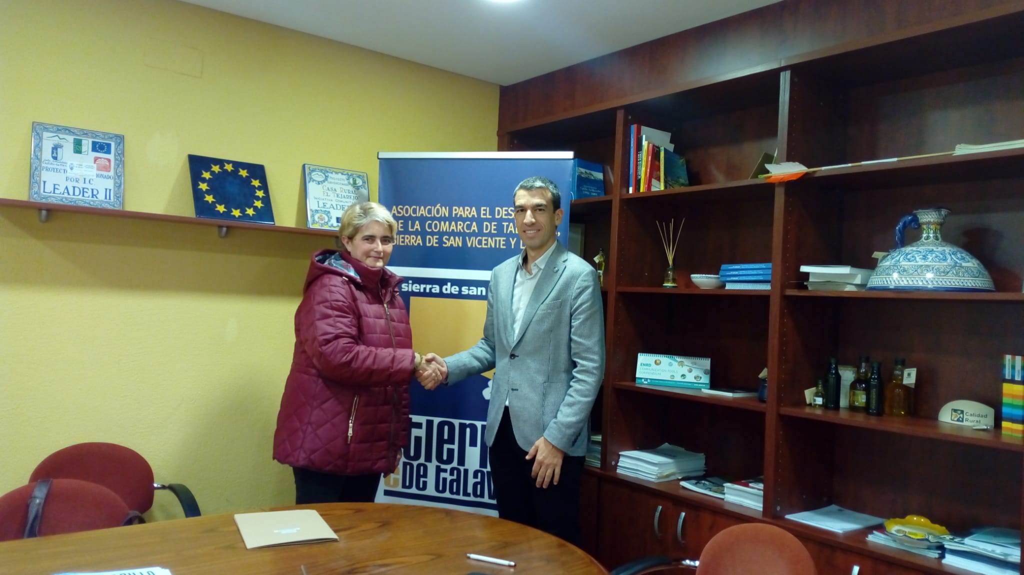 El municipio de Almendral de la Cañada acometerá mejoras en su edificio múltiple deportivo y piscina municipal