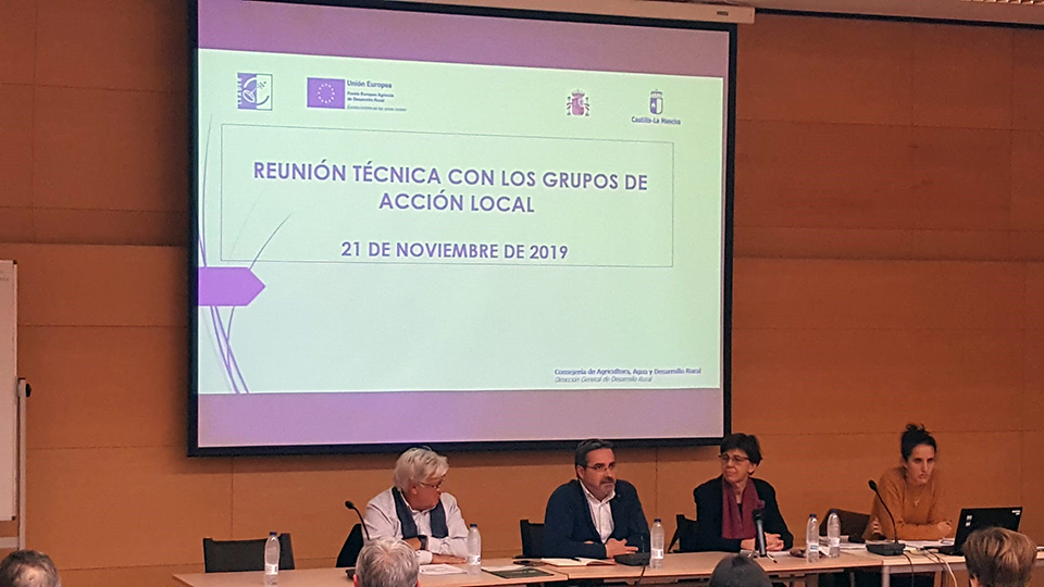 Técnicos, gerentes y presidentes de los Grupos de Acción Local de Castilla-La Mancha participan en una jornada en Toledo