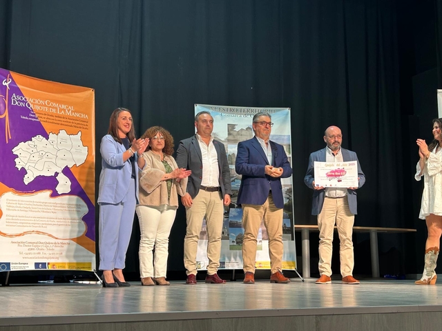Día comarca premio a Torres Bus