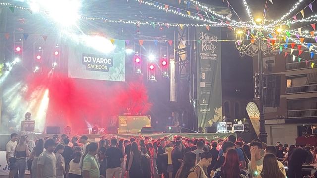 Jövenes con Raíz provincial Sacedón música