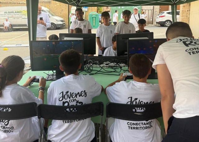 Jövenes con Raíz provincial Sacedón videojuegos