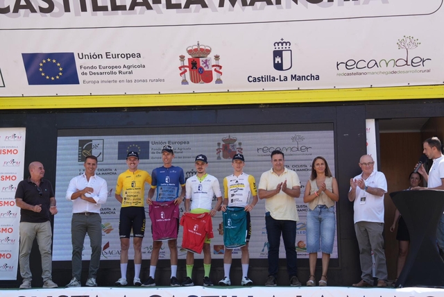 Podium Vuelta CLM etapa 1 2