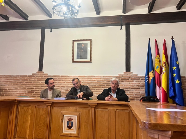 Reunión Cifuentes pte Fadeta alcalde y ponente