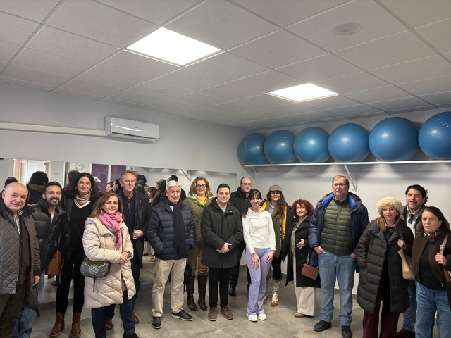 Reunión RECAMDER con GDR Toledo foto con emprendedora