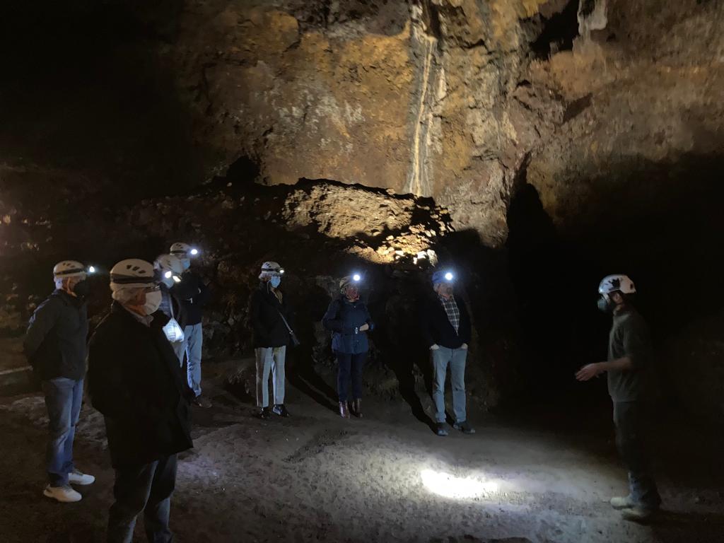 Reunión con Grupos Cuenca visita mina