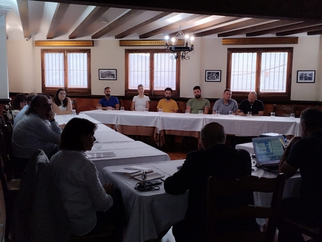desayuno informativo ponentes y asistentes 2