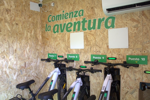 servicio alquiler bicicletas eléctricas bicis
