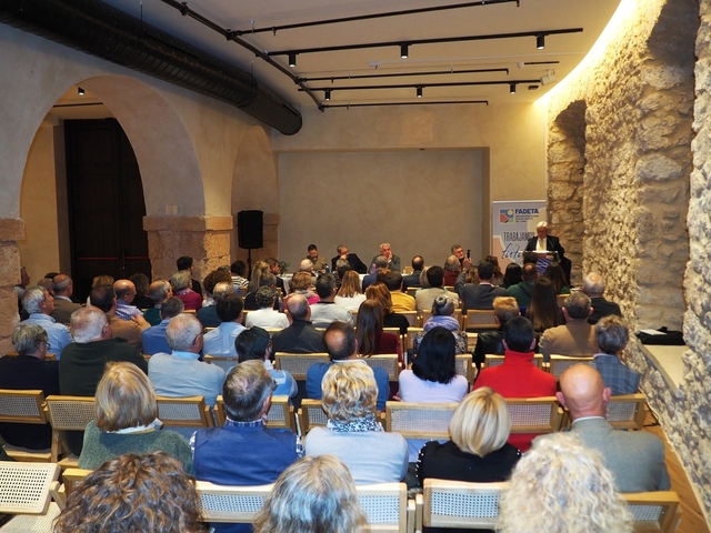 web presentación libro acto